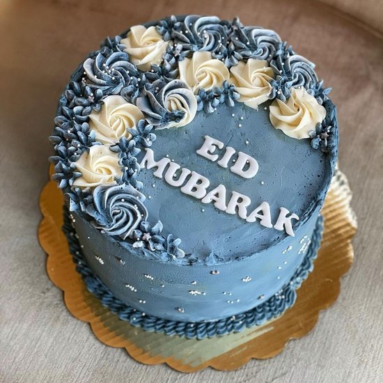 Designer cakes for Bakrid
