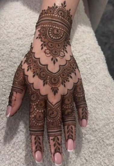 Easy Mehndi designs for Ganga Dussehra