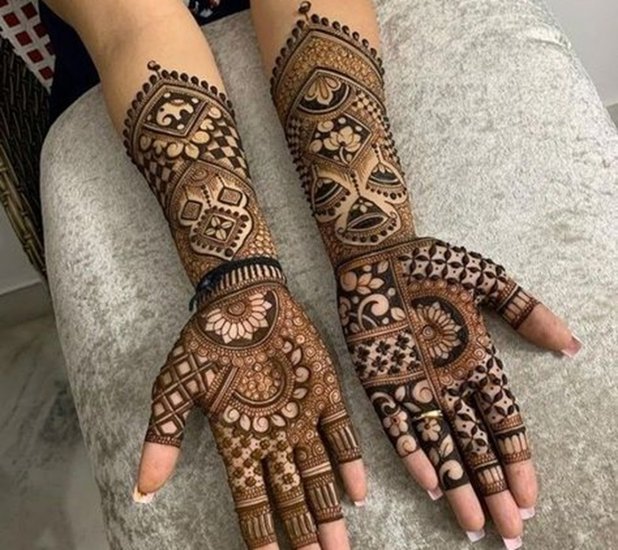 Explore the Grace of Nawabi Mehndi