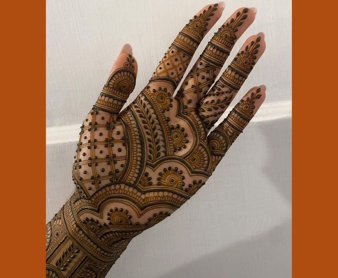 Floral Mehndi Designs for Monsoon