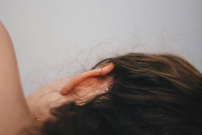 Emergency tips for insect in ear