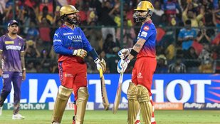 virat kohli,dinesh karthik,Michael Atherton,Nasser Hussai