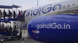 Delhi Travel Advisory: दिल्ली में फिर हुआ मौसम खराब! घर से निकलने से पहले चेक कर लें फ्लाइट स्टेट्स, ये है तरीका