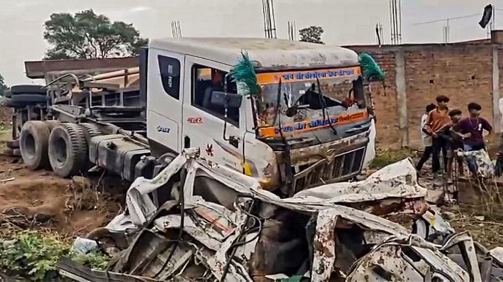 Jhabau, Madhya Pradesh, Road Accident