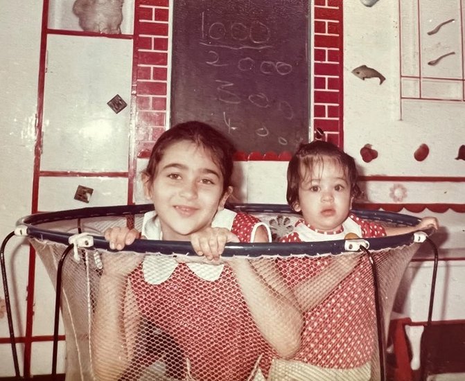 Karisma Kapoor Mother Raised Her Alone Without Divorce The Untold Story of Randhir and Babita Separation