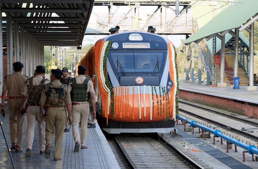 Srinagar Vande Bharat schedule