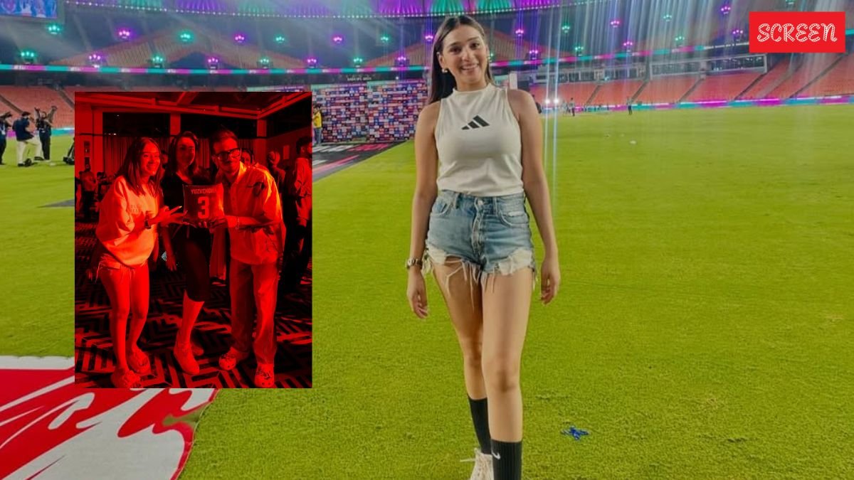 Bollywood News LIVE Bollywood News LIVE