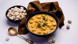 Makhana Sabji Recipe| Halwai style makhana ki sabji | makhana curry recipe