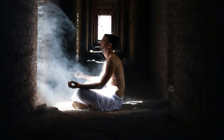 Mantra printed clothes