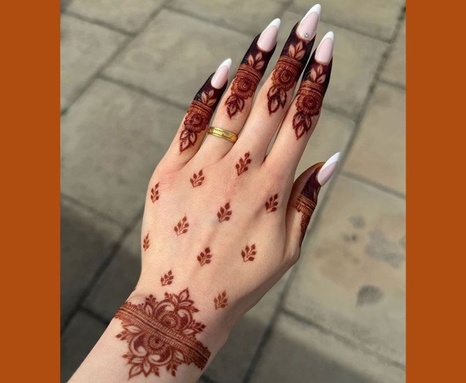 Mehndi Patterns for Sawan