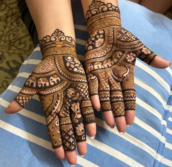 Mehndi for Functions