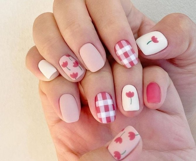 Nail Art That Fits Every College Mood