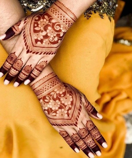 Nawabi Mehndi Designs for Weddings and Parties