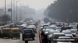 संपादकीय: सिर्फ 259 घंटे की साफ हवा, बाकी वक्त सांसों में घुलता जहर, सिस्टम की सुस्ती और सरकारी संवेदनहीनता से दिल्ली का घुट रहा दम