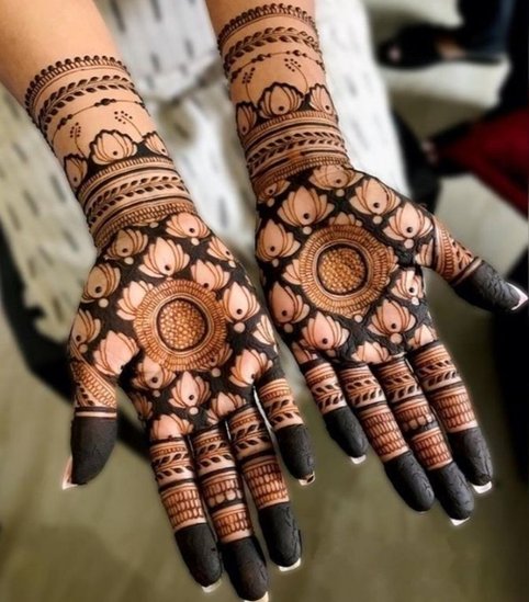 Royal Look Mehndi