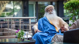 Sadhguru on healthy digestion and eating habits
