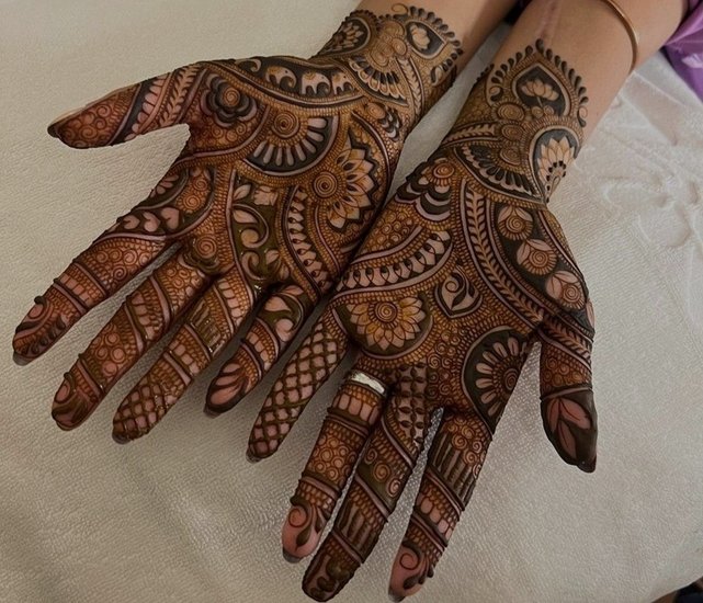 Shahi Mehndi Designs