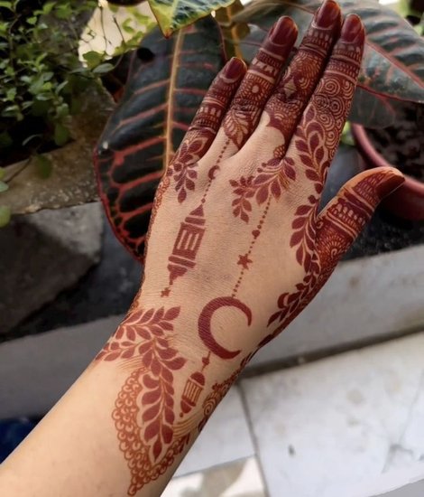 Simple Designs for a Festive Look