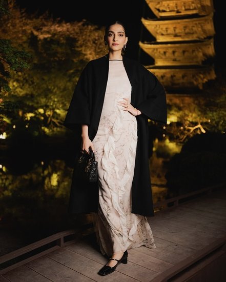 Sonam Kapoor Daily Diet