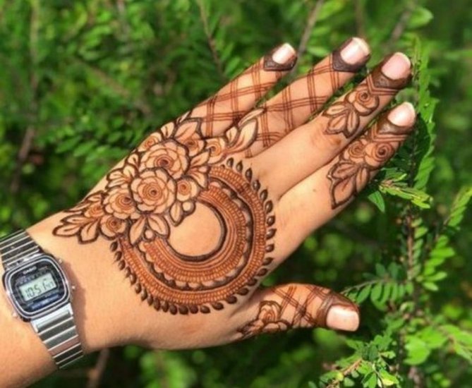 Spiritual Mehndi Ideas