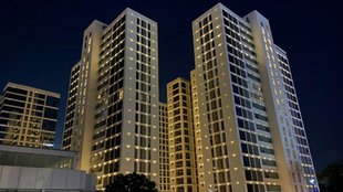 Gurugram| High End Lifestyle| Gurugram man viral post