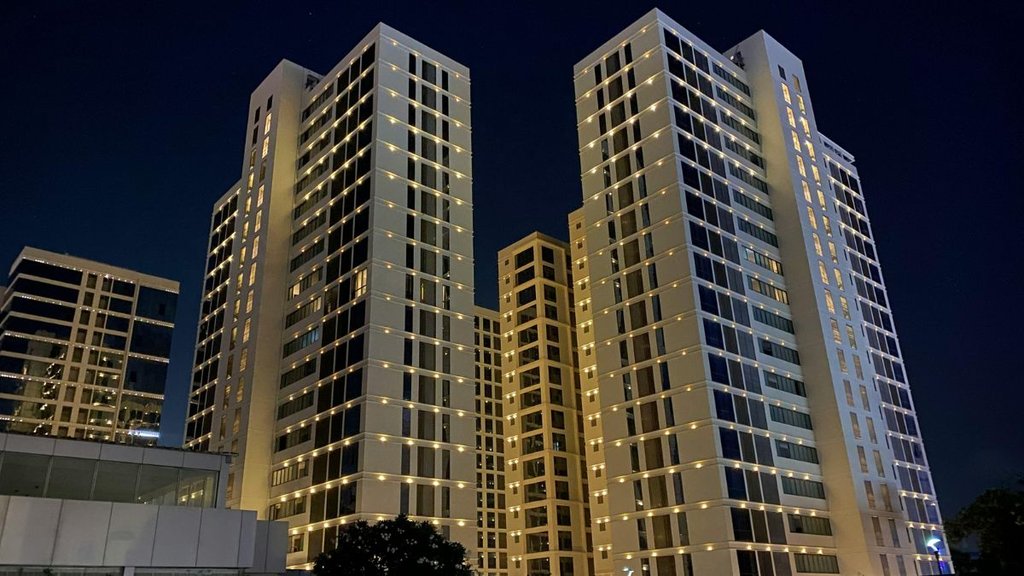 Gurugram| High End Lifestyle| Gurugram man viral post