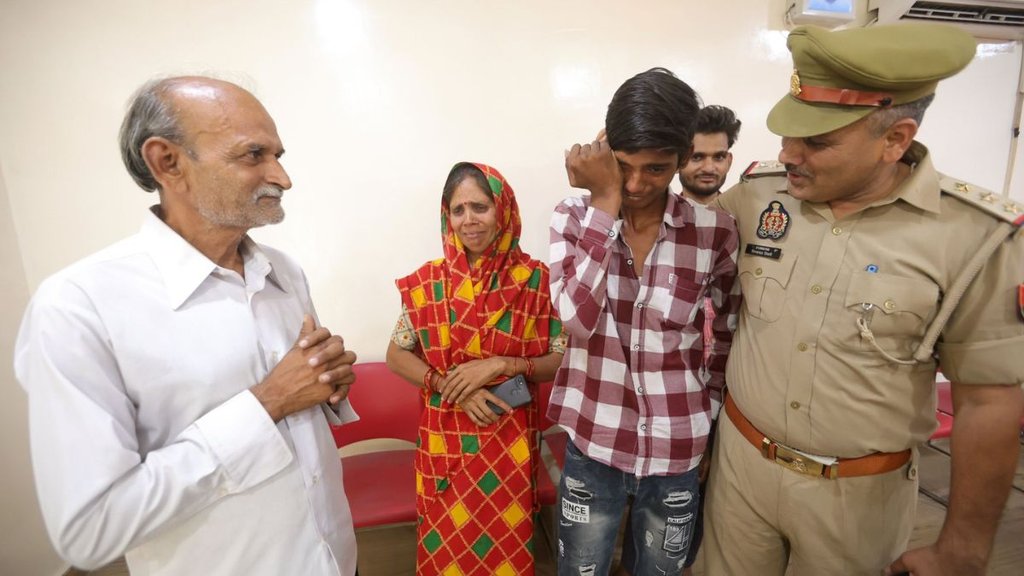 Noida kidnapped teen found, Noida teen kidnapped 10 years ago, Faridabad