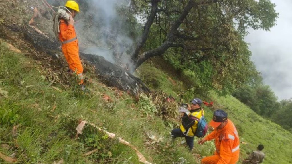 Kedarnath dham helicopter crash, kedarnath helicopter crash, helicopter crash news