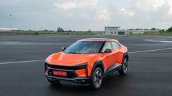 Google Trends: इलेक्ट्रिक वाहनों का तेजी से बढ़ा क्रेज, जून में इन गाड़ियों की रही डिमांड