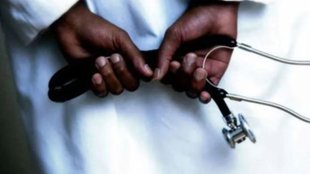 fake doctor, faridabad, police