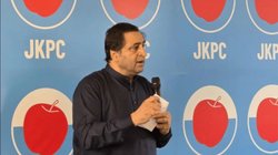 जम्मू कश्मीर में बना नया गठबंधन, बढ़ सकती हैं नेशनल कॉन्फ्रेंस और पीडीपी की मुश्किलें