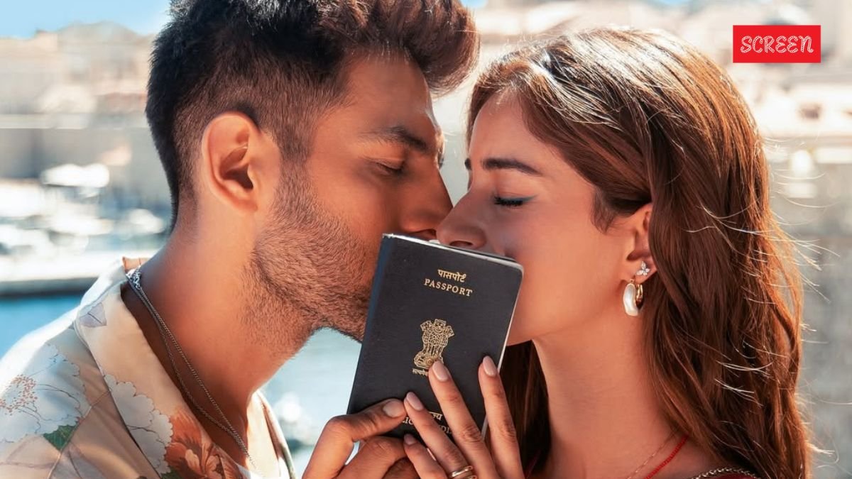 Entertainment News LIVE