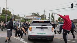 ‘ICE को लॉस एंजिल्स से हो जाना चाहिए आउट’, डेमोकेट्स नेता के बयान पर मचा बवाल