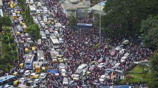stampede, bangalore stampede, stampede in bangalore,