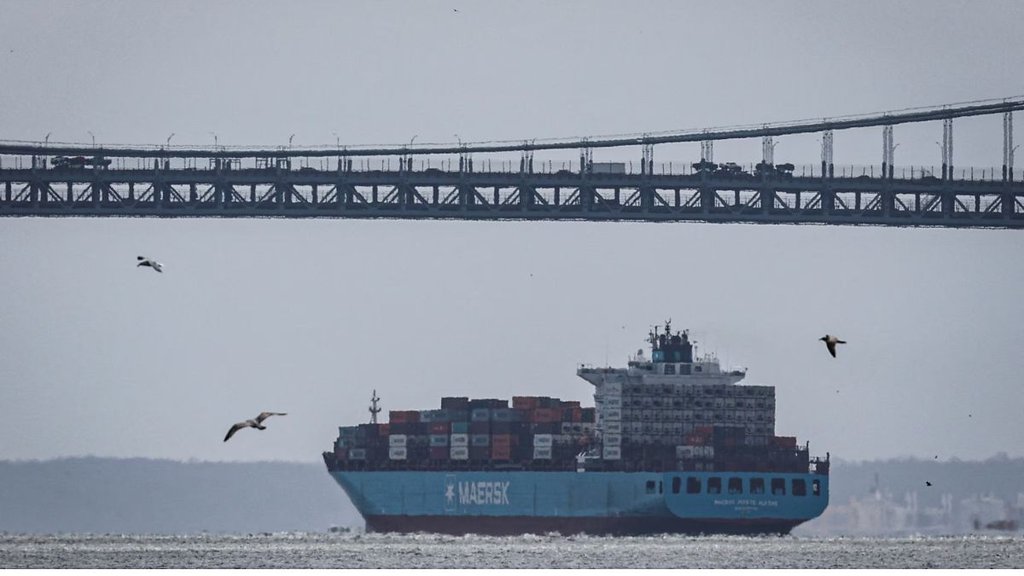 india,india oil crisis,india petrolium crisis,i