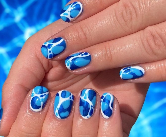 watersplash nail art