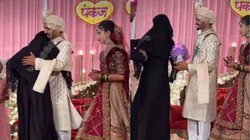 स्टेज पर खड़े दूल्हे को बुर्का पहने युवती लगाने लगी गला, देखकर दुल्हन रह गई दंग, जब लोगों ने हटाया नकाब तब…, चौंकाने वाला Viral Video