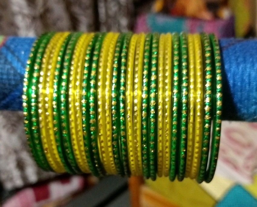 11 Four to five bangles