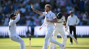 Akas deep in Lord's Test Match, What is Night Watchman, What is Night Watchman role