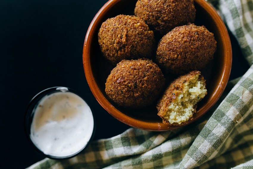 Air-fried chickpea patties