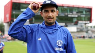 Anshul Kamboj, Anshul Kamboj India 318st Test Cricketer Anshul Kamboj vs Anil Kumble Jasprit Bumrah