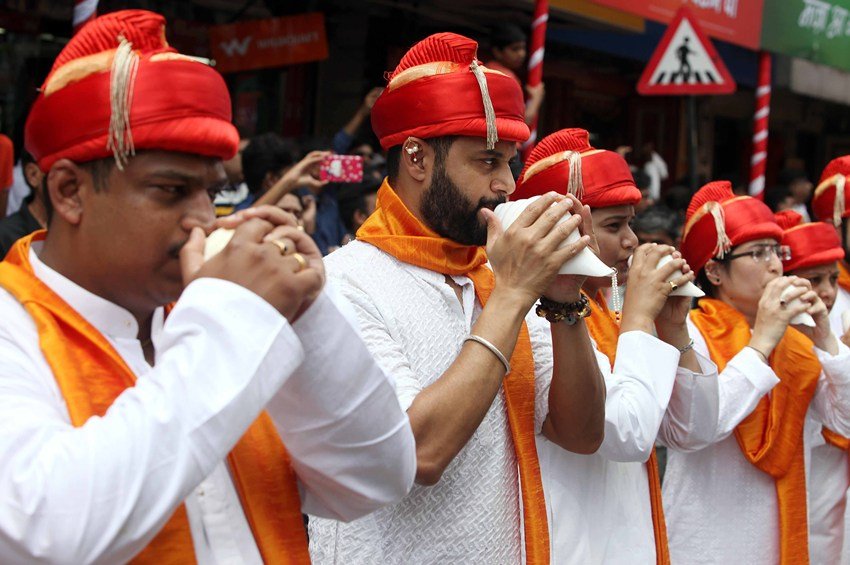 Scientific reason of blowing Shankh