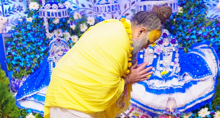 God and greed in devotion