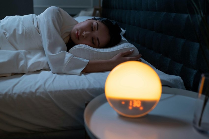 Choosing Between Side and Back Sleeping for Better Health