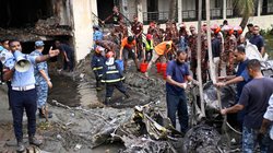 Bangladesh Plane Crash: स्कूल की बिल्डिंग पर गिरा बांंग्लादेश एयरफोर्स का विमान, 19 की मौत, 60 से ज्यादा जख्मी