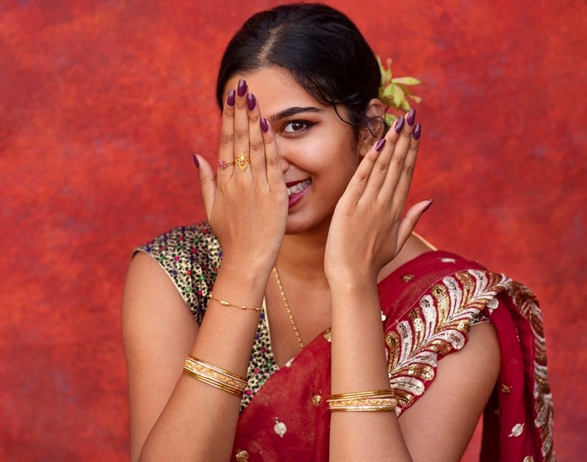 Glowing Look This Teej