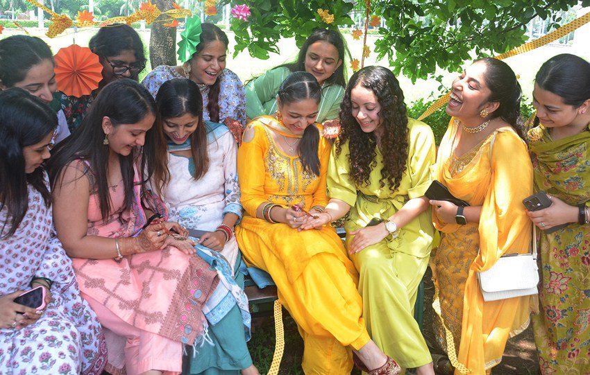 Hariyali Teej ke totke