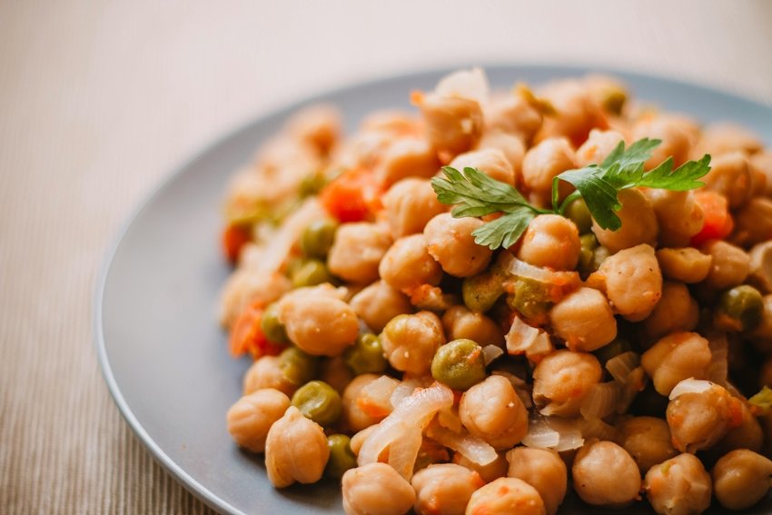 High-Protein Chickpea Dishes That Support Weight Loss and Fitness Goals