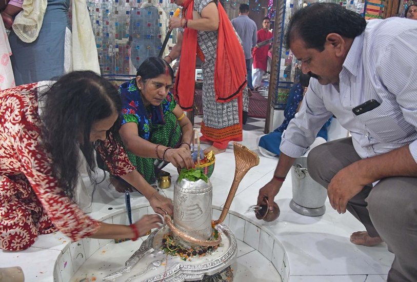 lord shiva puja in Sawan