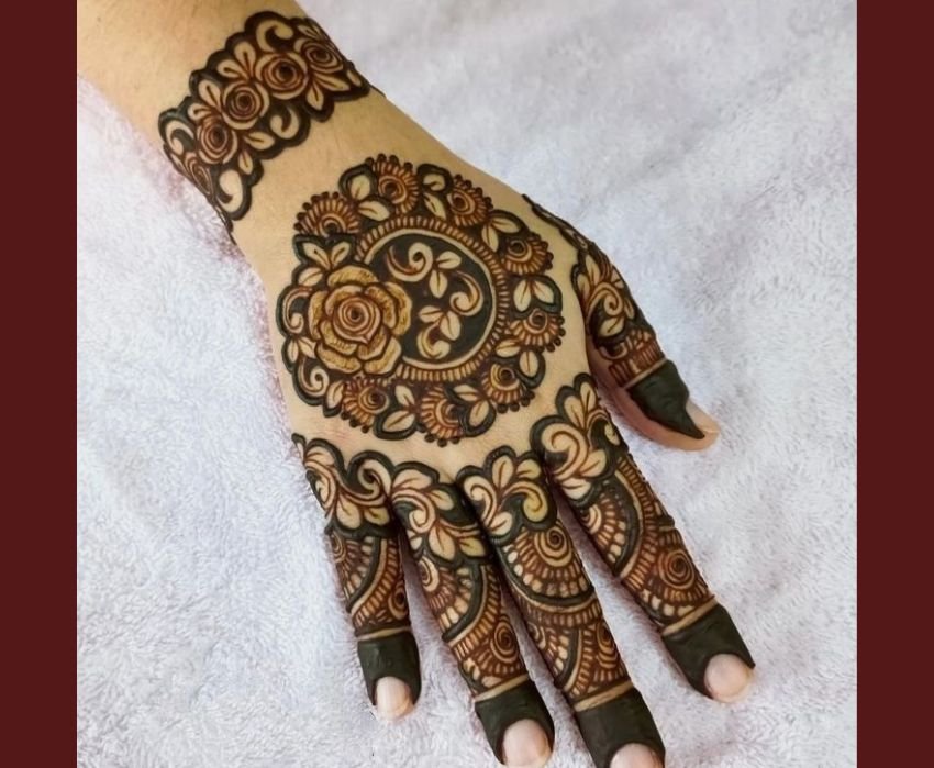 Indian festive Mehndi design